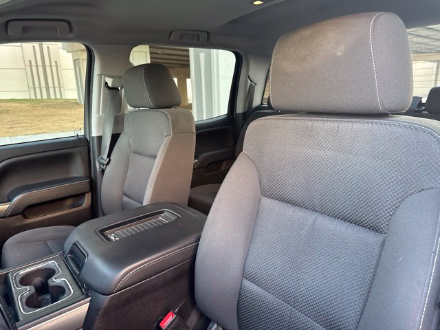 Used 2018 Chevrolet Silverado 1500 LT w/ Texas Edition RWD image 10