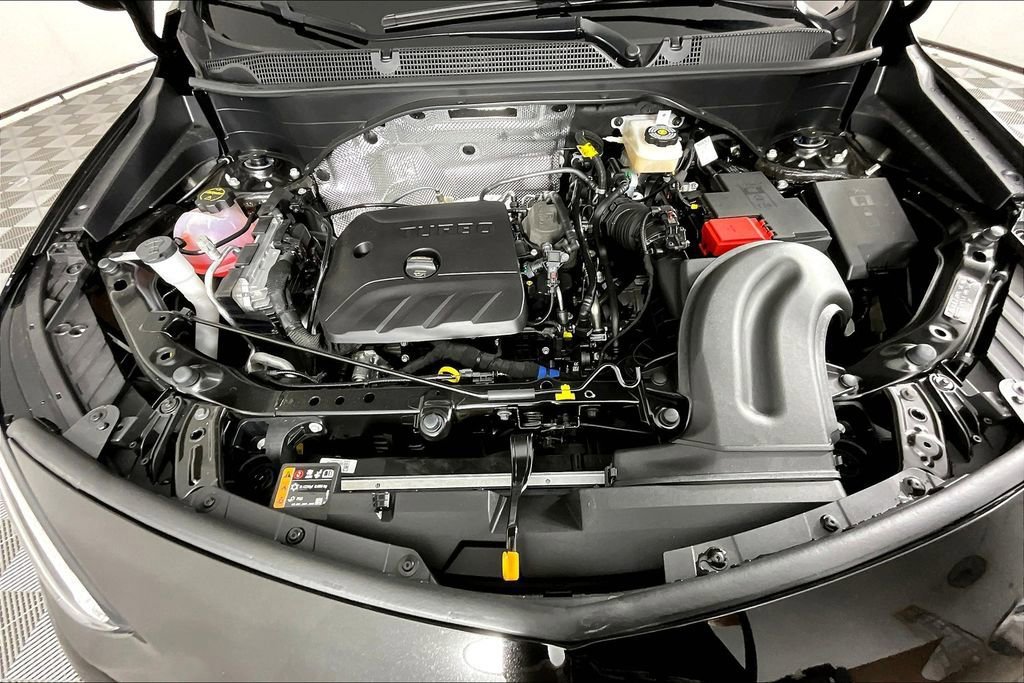New 2026 Buick Encore GX Preferred w/ Comfort Package image 2