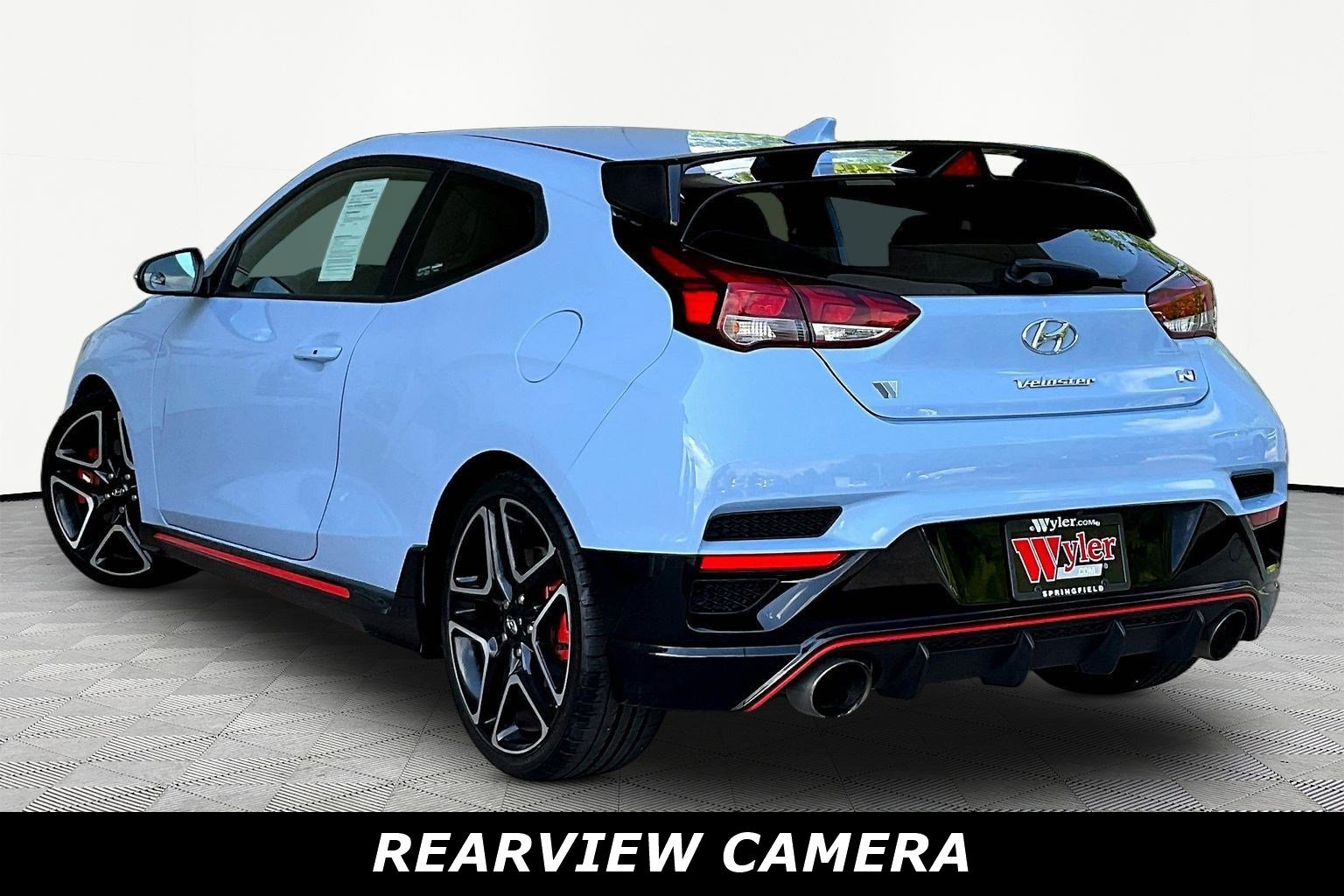Used 2022 Hyundai Veloster N FWD image 4