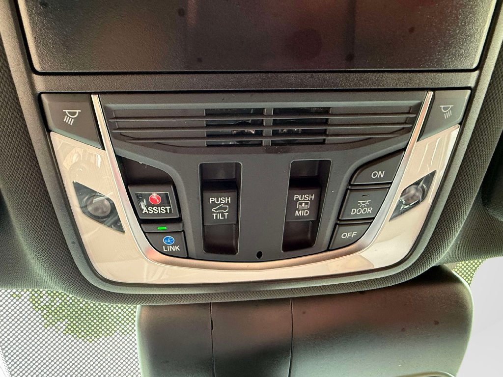 Certified 2024 Acura RDX w/ Advance Package AWD/4WD image 28