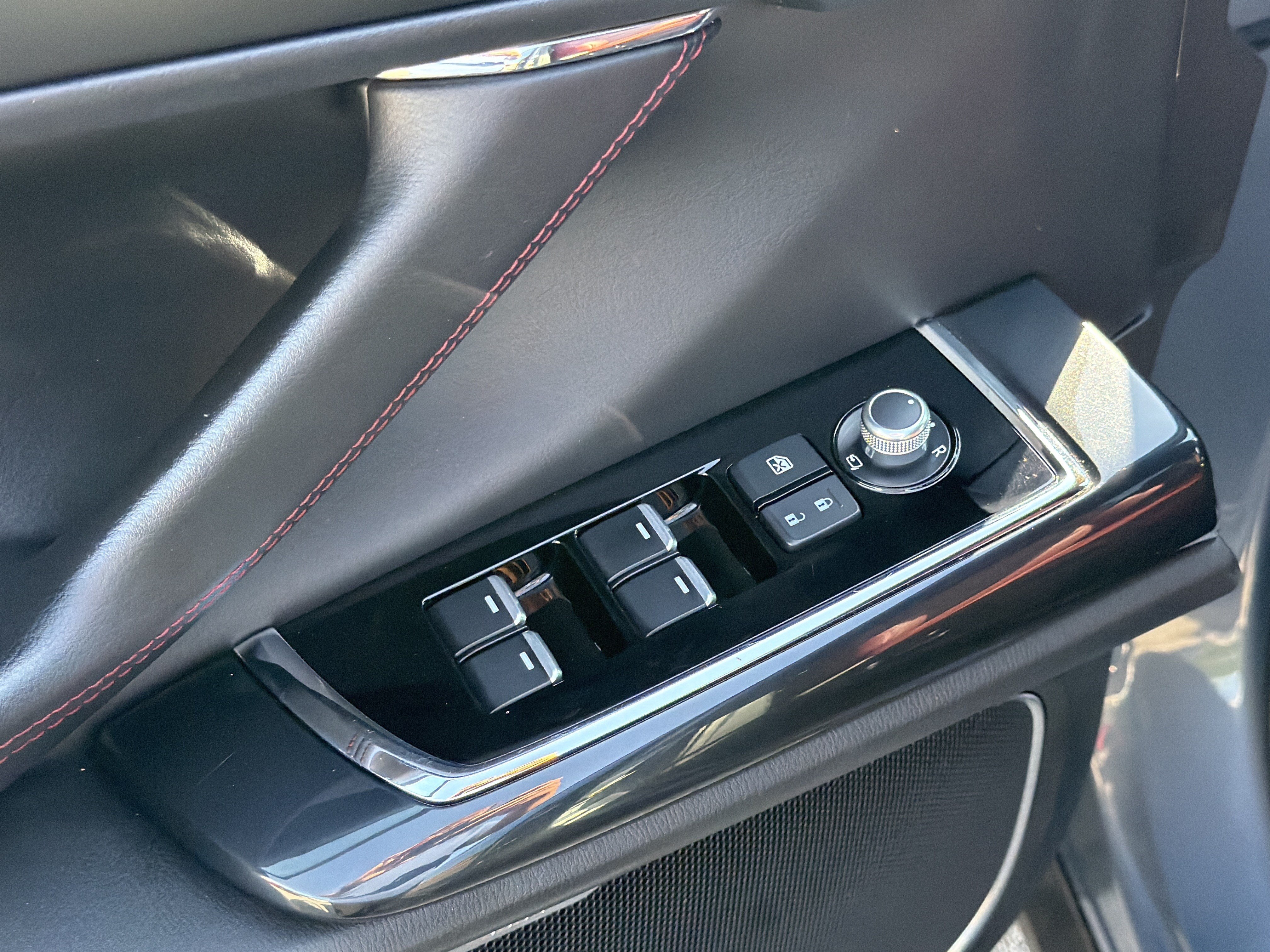 Certified 2023 MAZDA CX-9 Carbon Edition AWD/4WD image 11