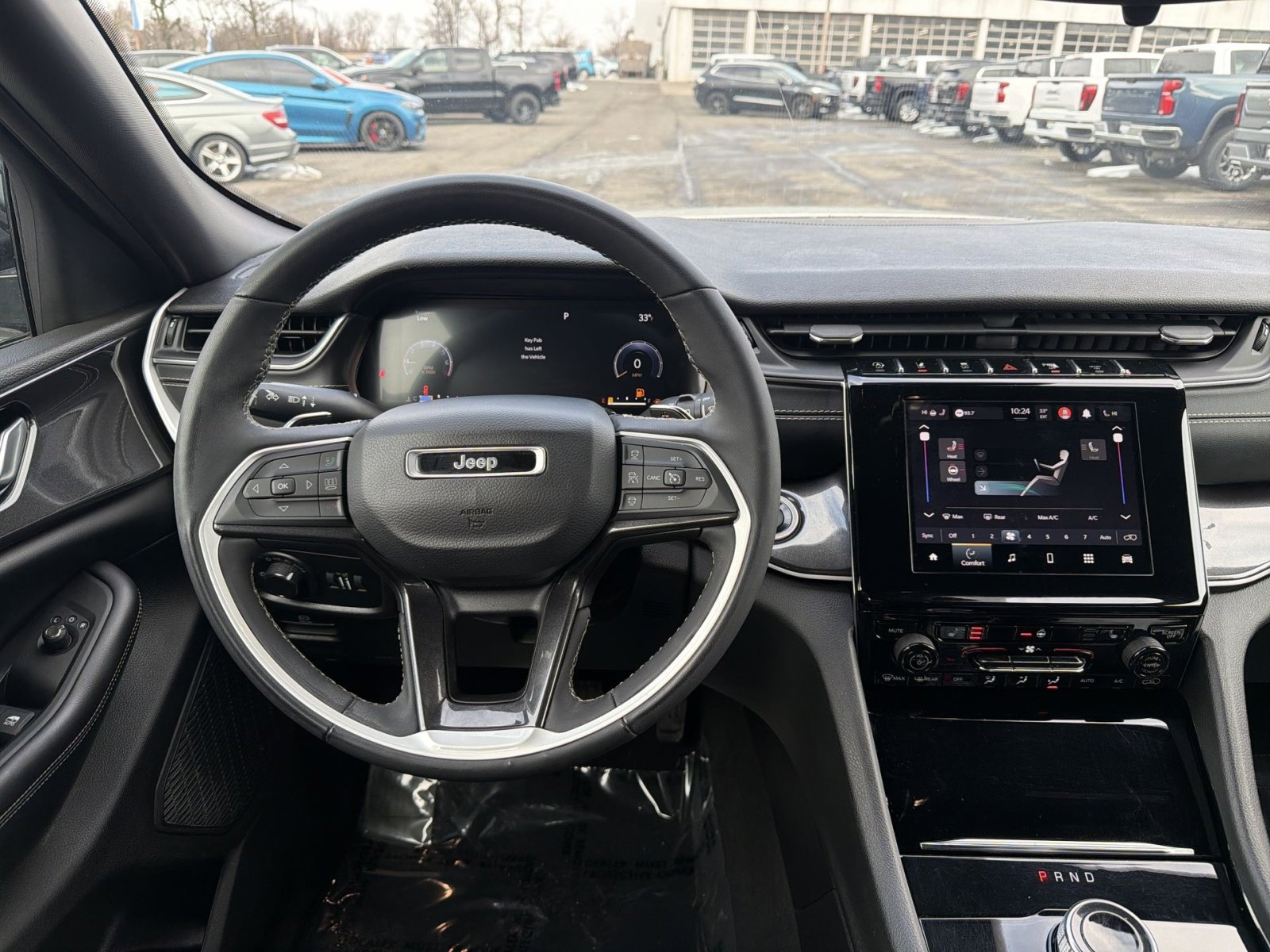 Used 2023 Jeep Grand Cherokee Altitude image 16