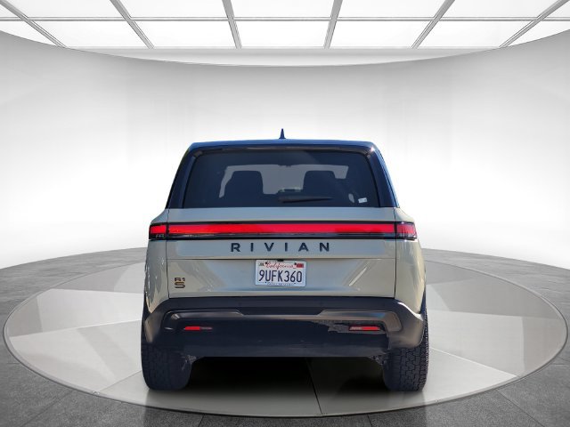 Used 2025 Rivian R1S Adventure Tri AWD/4WD image 5
