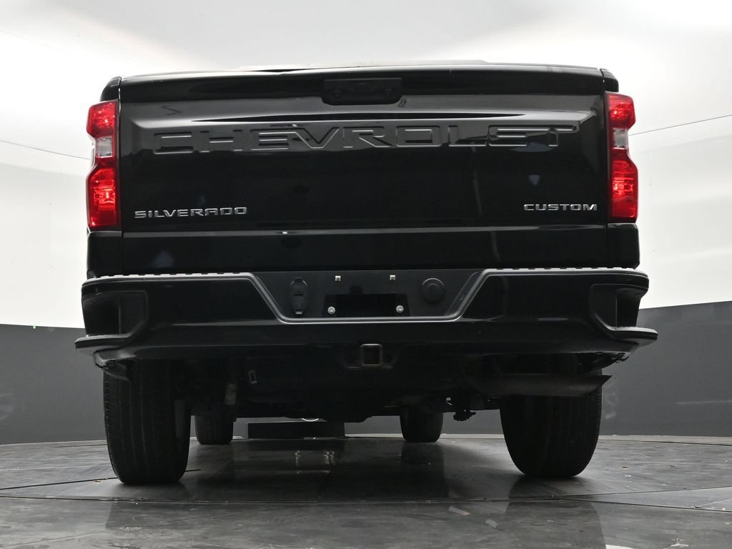 Used 2024 Chevrolet Silverado 1500 Custom RWD image 23