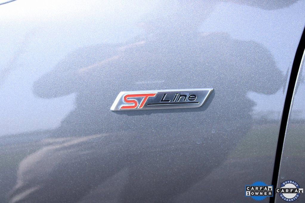 Used 2024 Ford Escape ST-Line w/ Cold Weather Package image 6