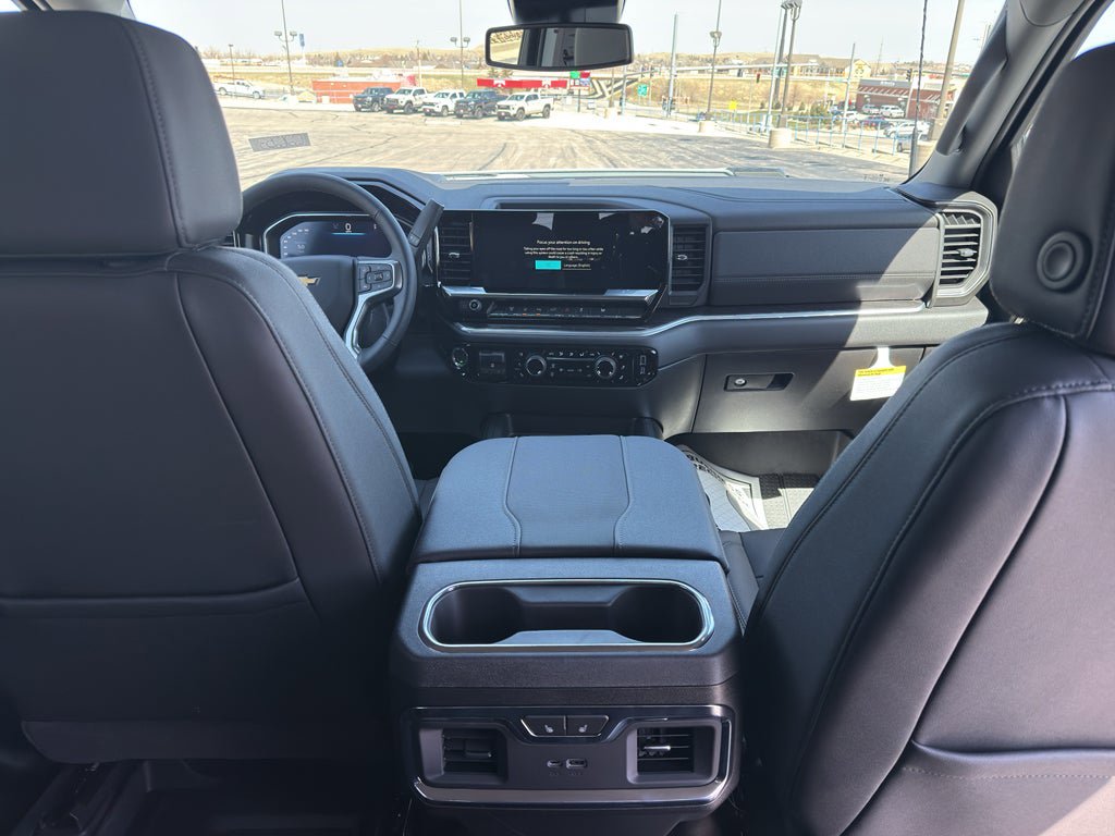 New 2026 Chevrolet Silverado 3500 LTZ w/ LTZ Convenience Package AWD/4WD image 13