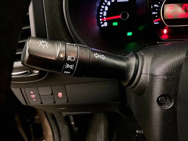 Used 2016 Kia Soul FWD image 30