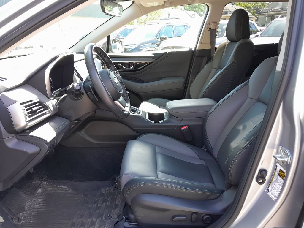 Certified 2023 Subaru Outback Onyx Edition XT AWD/4WD image 15