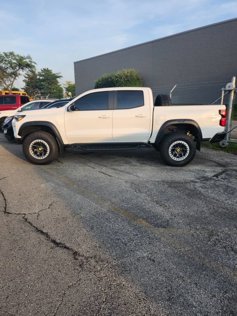 Used 2026 Chevrolet Colorado ZR2 AWD/4WD image 10