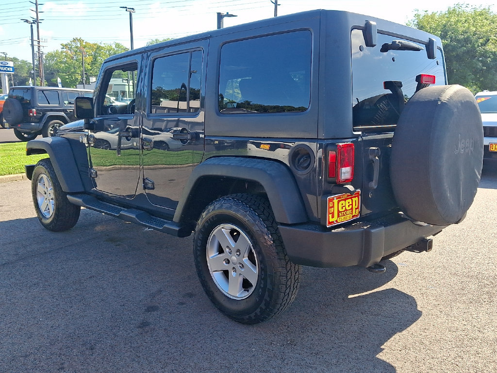 Used 2016 Jeep Wrangler Unlimited Sport w/ Quick Order Package 23S AWD/4WD image 4