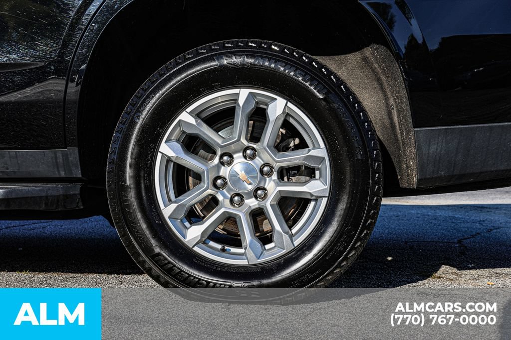 Used 2025 Chevrolet Tahoe LT AWD/4WD image 16