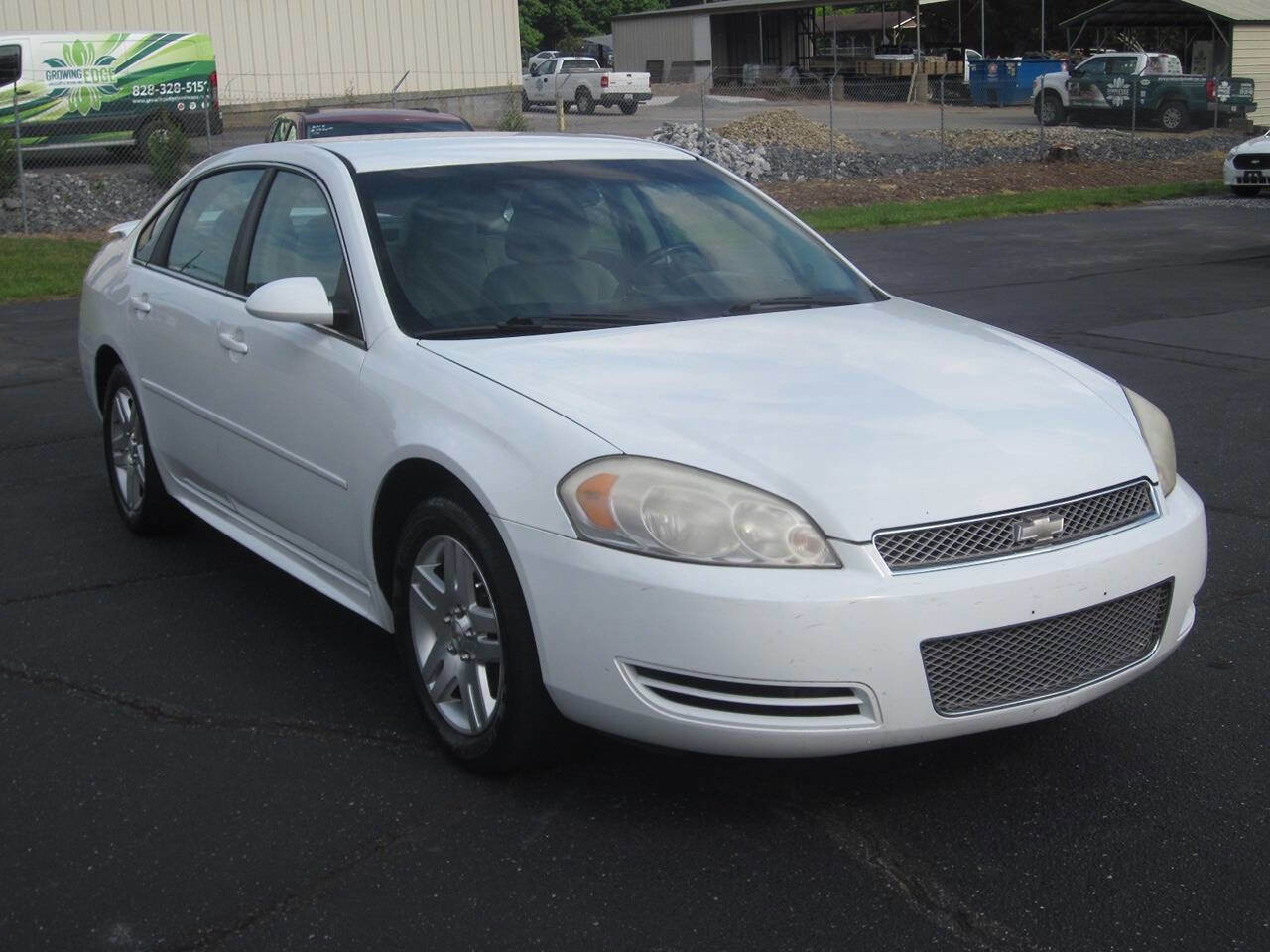 Used 2012 Chevrolet Impala LT FWD image 4