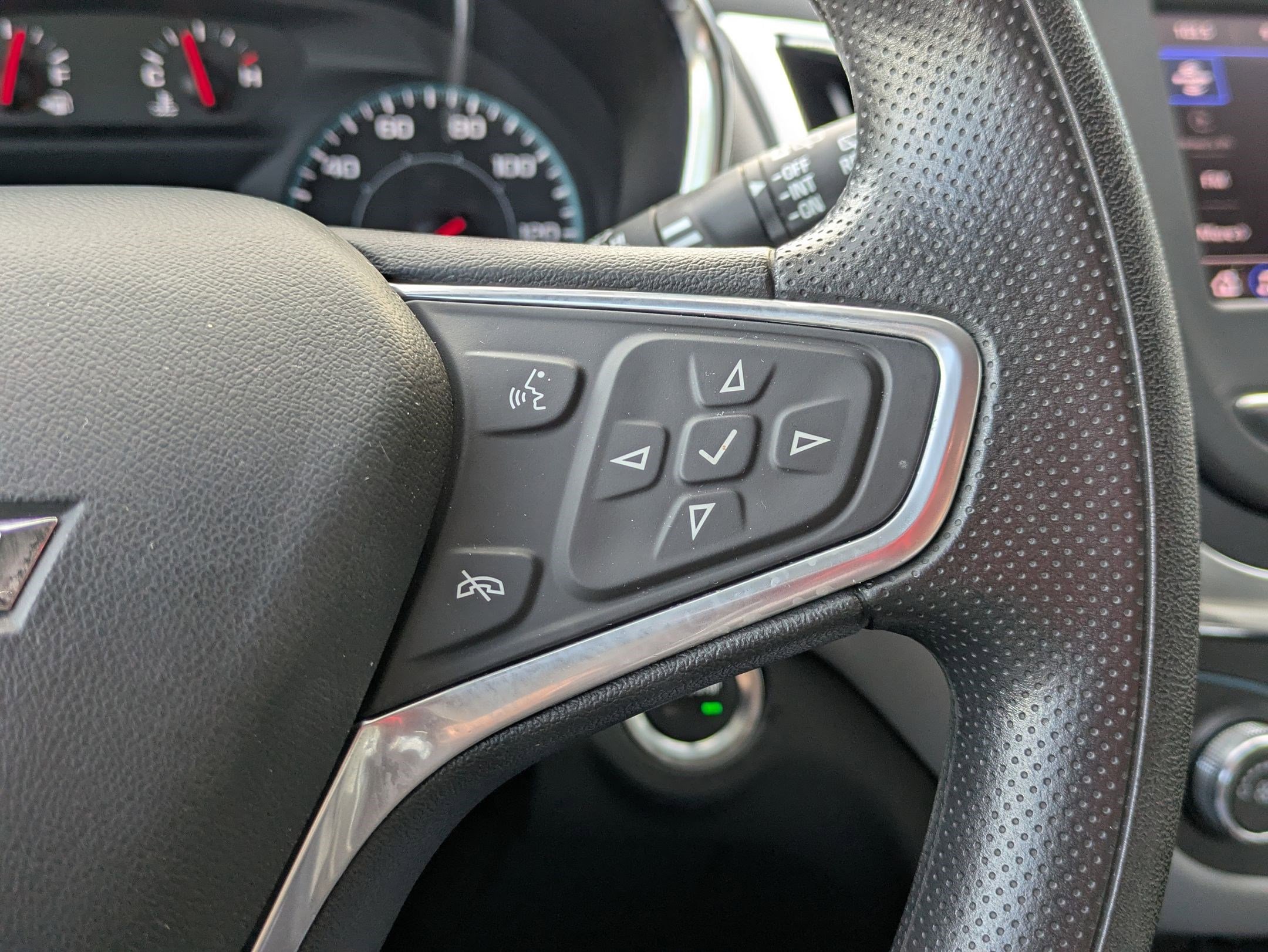 Certified 2022 Chevrolet Equinox LS image 15