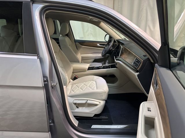 New 2026 Volkswagen Atlas SE image 40