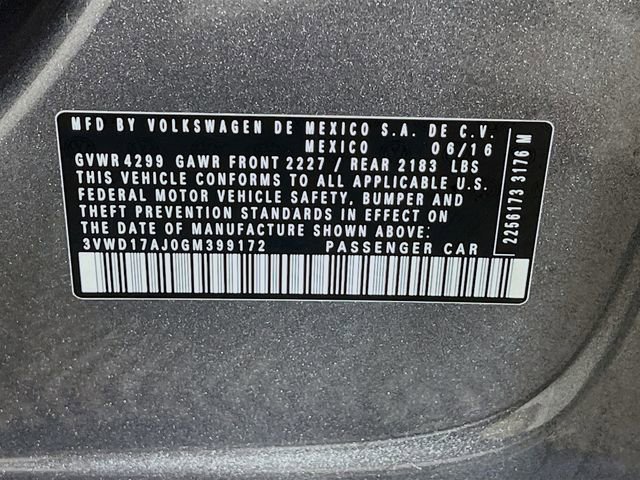Used 2016 Volkswagen Jetta Sport FWD image 33