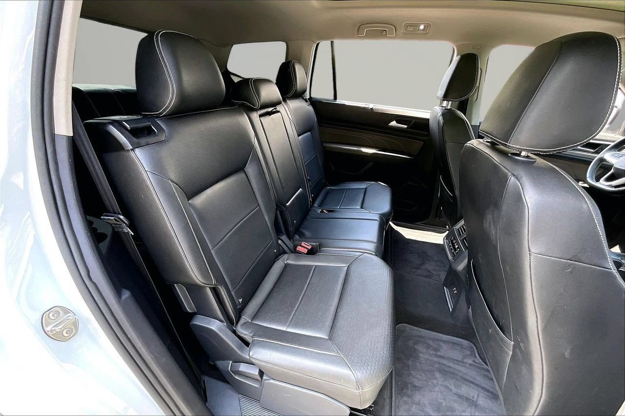 Used 2023 Volkswagen Atlas SE AWD/4WD image 23