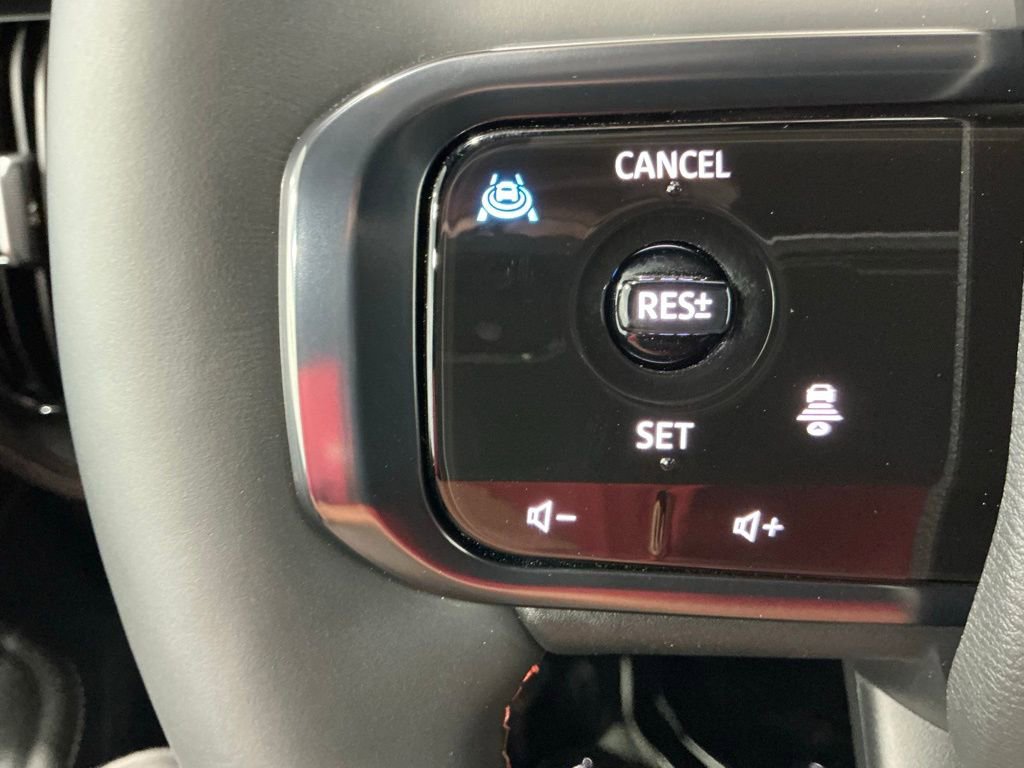 Used 2025 Nissan Armada PRO-4X image 69