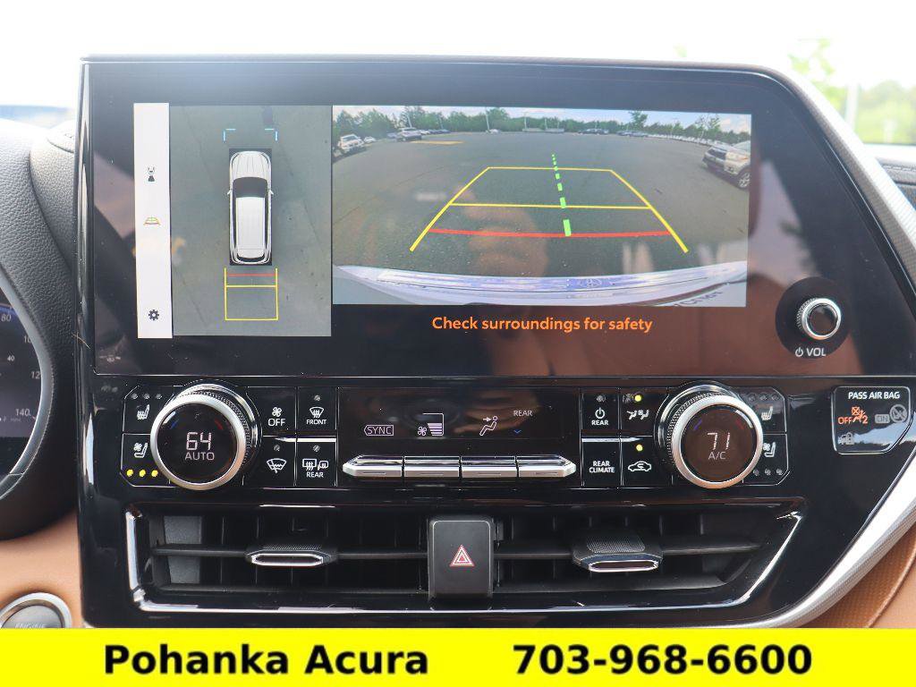 Used 2025 Toyota Highlander Platinum AWD/4WD image 17