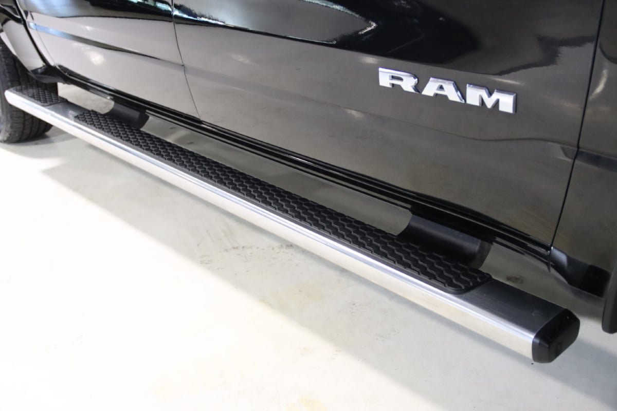 Used 2023 RAM 1500 Big Horn AWD/4WD image 9