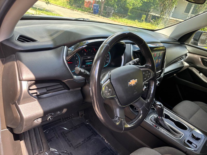 Used 2019 Chevrolet Traverse LT AWD/4WD image 14