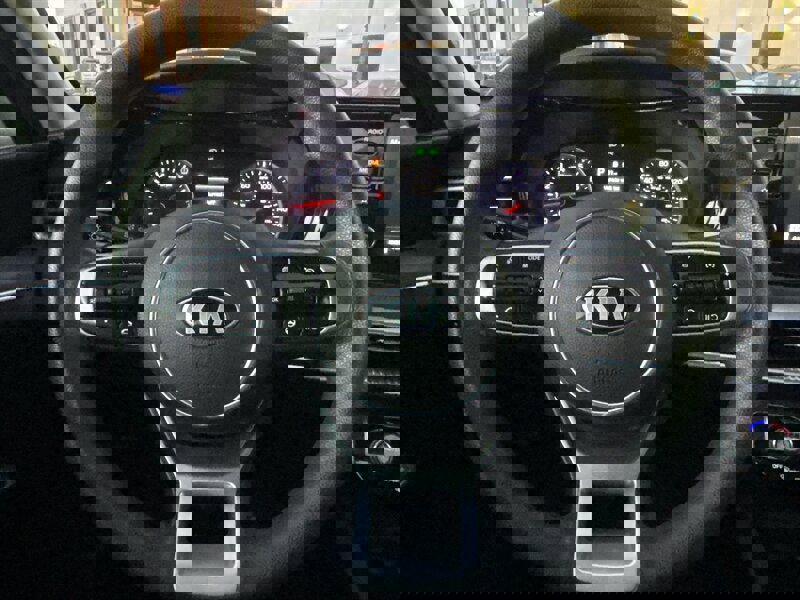 Used 2021 Kia K5 LXS image 21