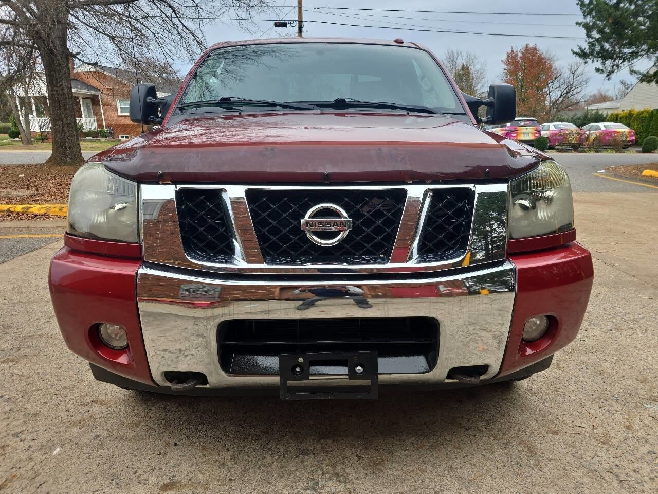 Used 2014 Nissan Titan SV w/ SV Premium Utility Package image 8