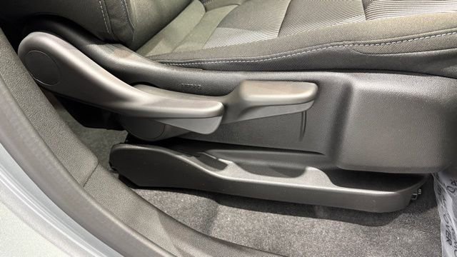 New 2027 Chevrolet Bolt LT w/ Comfort Package image 21