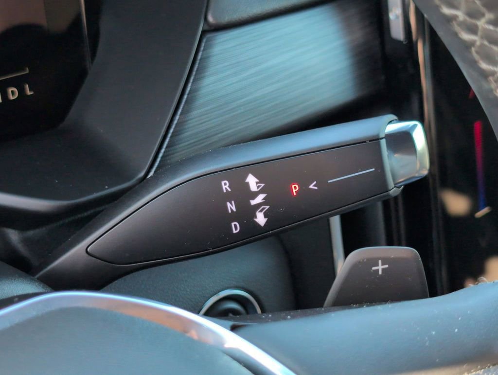 Certified 2026 GMC Acadia Elevation FWD image 13