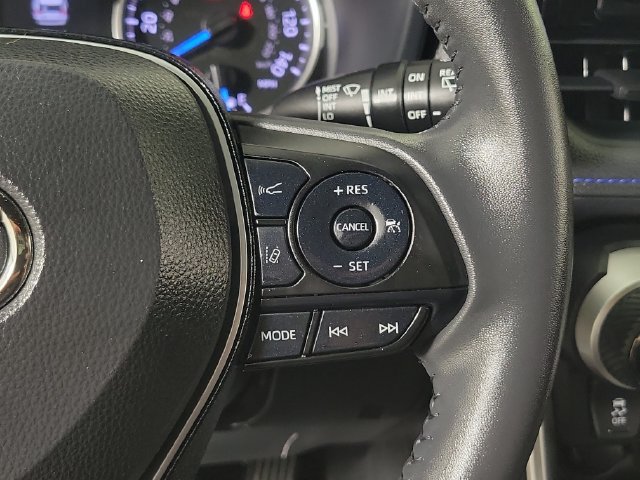 Used 2022 Toyota RAV4 SE AWD/4WD image 26