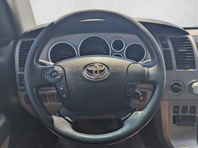 Used 2010 Toyota Tundra 4x4 CrewMax image 10