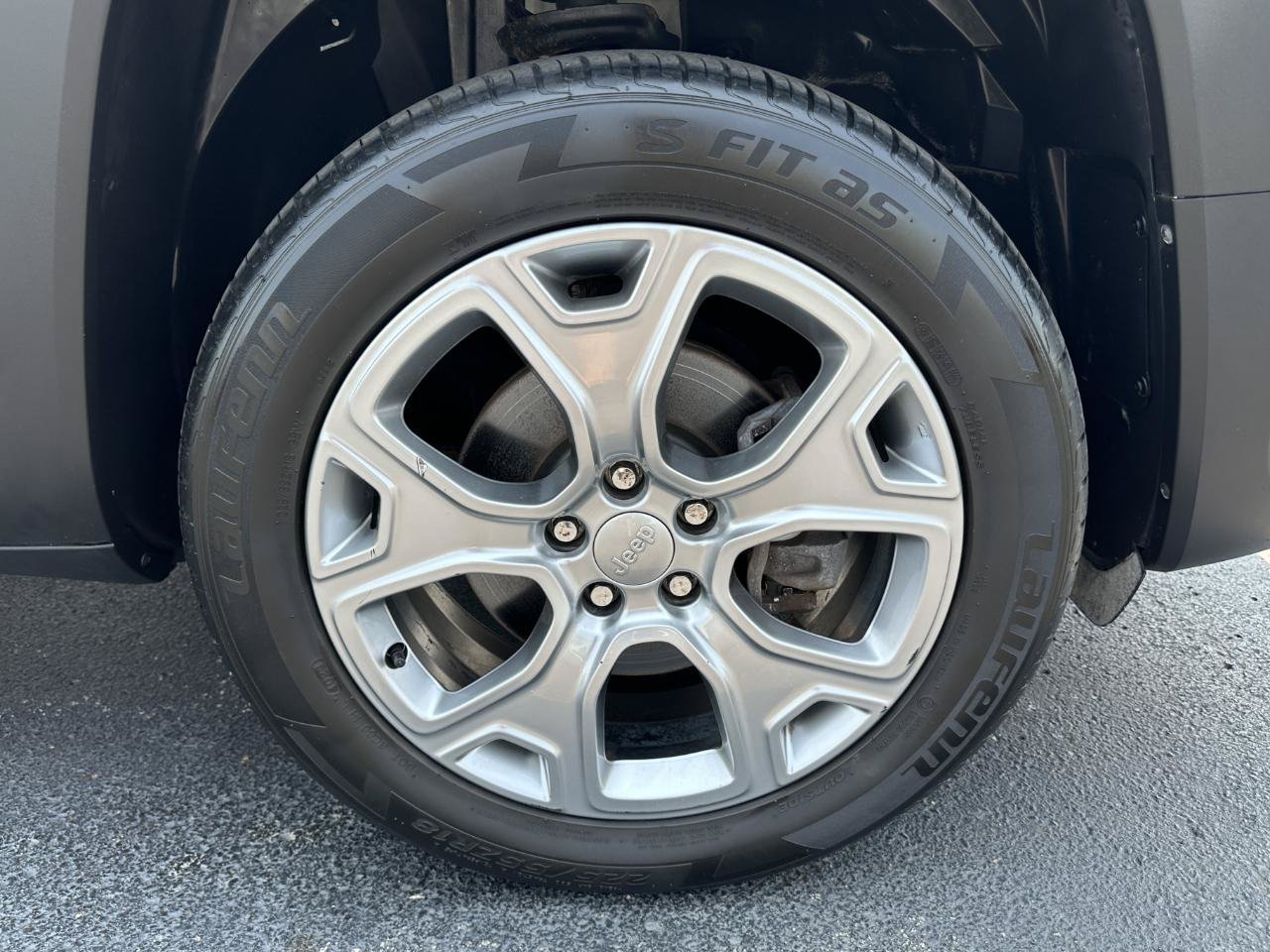 Used 2020 Jeep Renegade Limited w/ UConnect 8.4 Nav Group AWD/4WD image 73