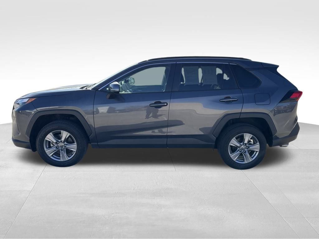 Used 2024 Toyota RAV4 XLE image 2