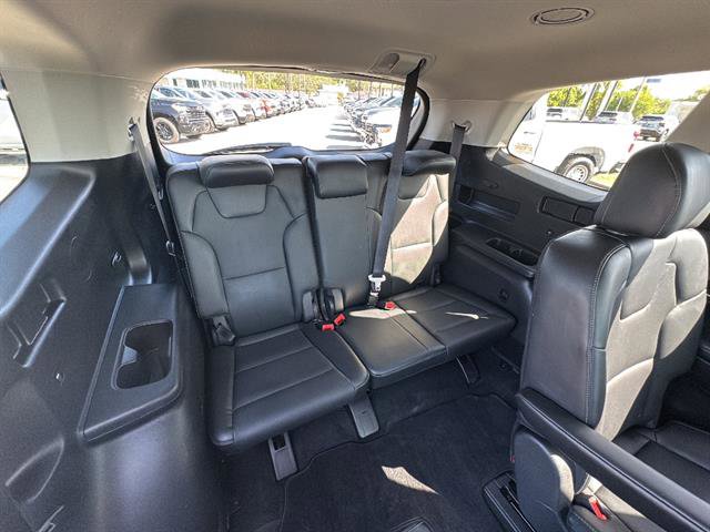 Used 2025 Kia Telluride S image 11