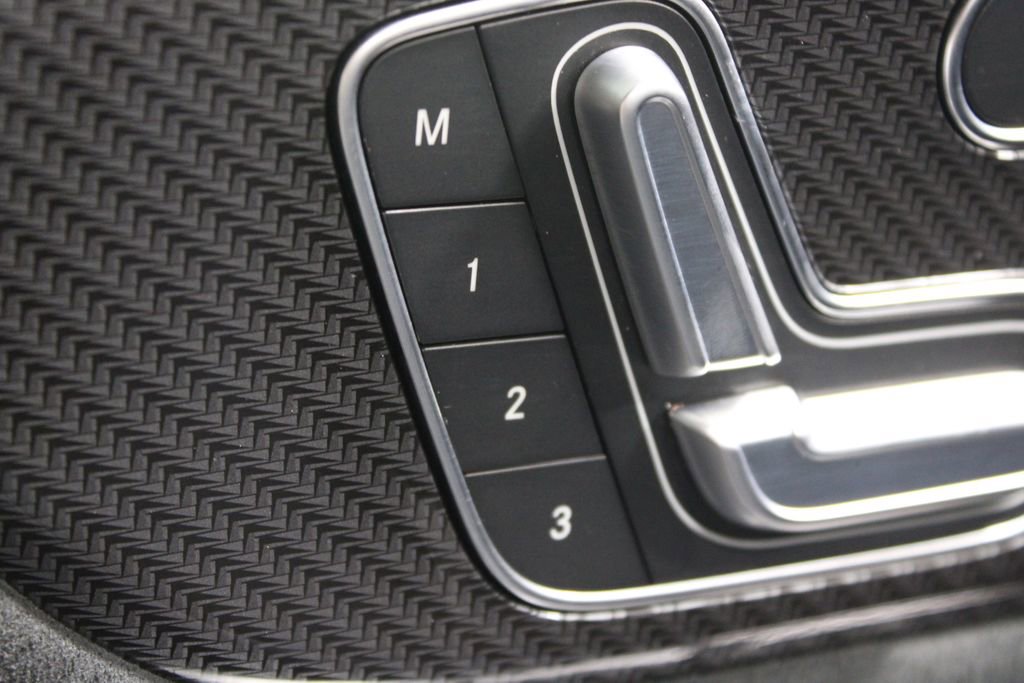 Used 2022 Mercedes-Benz GLA 35 AMG 4MATIC image 38