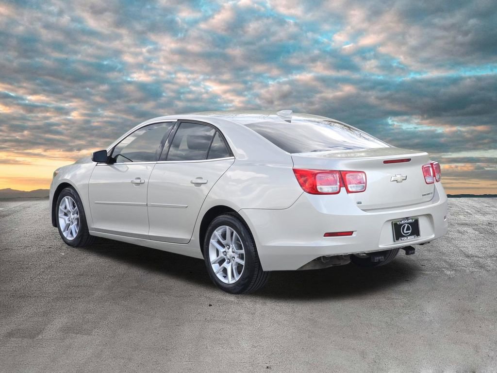 Used 2015 Chevrolet Malibu LT w/ Power Convenience Package FWD image 7