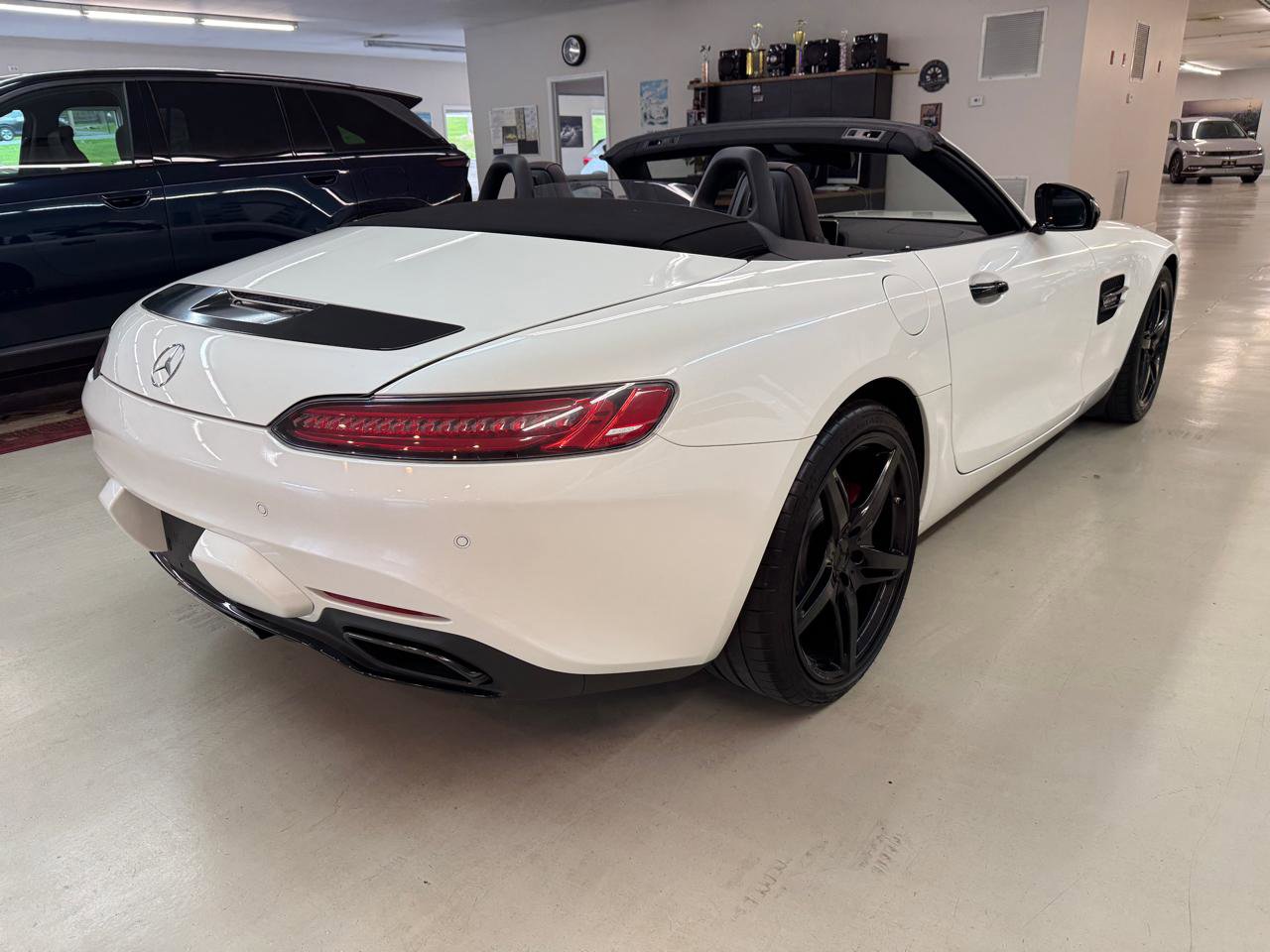 Used 2018 Mercedes-Benz AMG GT Roadster w/ Lane Tracking Package image 2