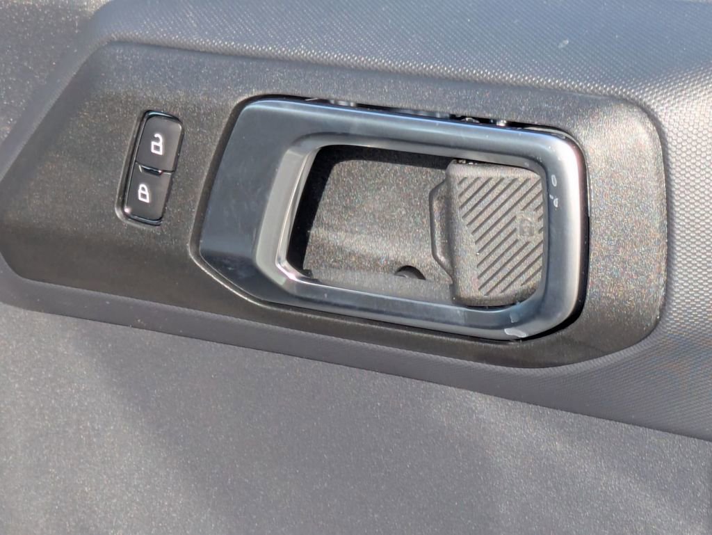 New 2025 Ford Bronco 4-Door image 47
