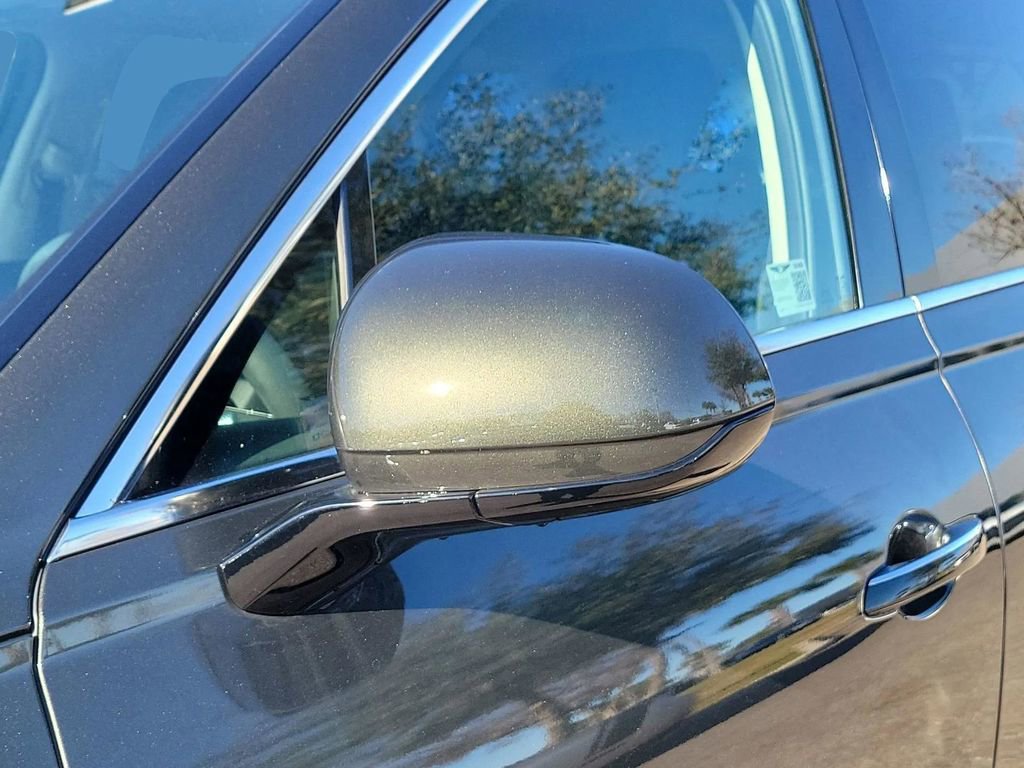 Used 2025 Genesis GV80 2.5T Standard image 11