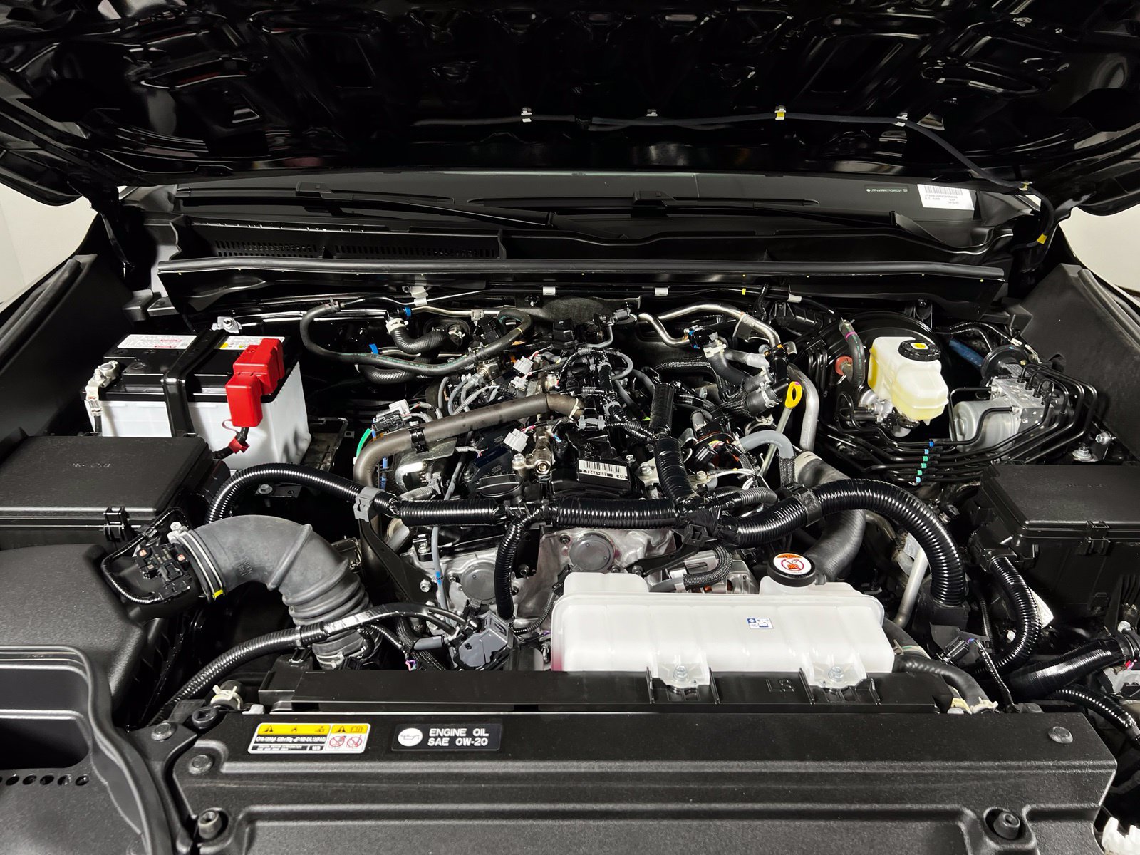 Certified 2026 Toyota 4Runner SR5 AWD/4WD image 9