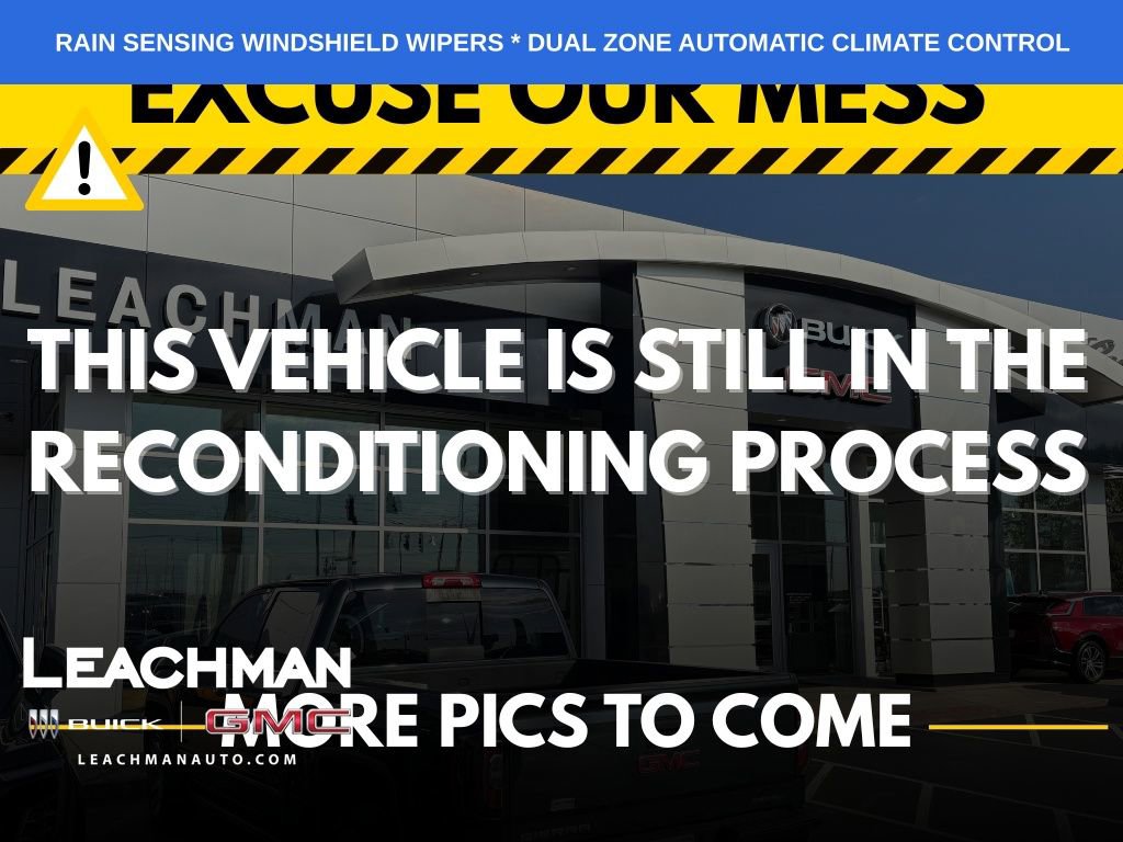 Used 2018 INFINITI Q50 Luxe image 2