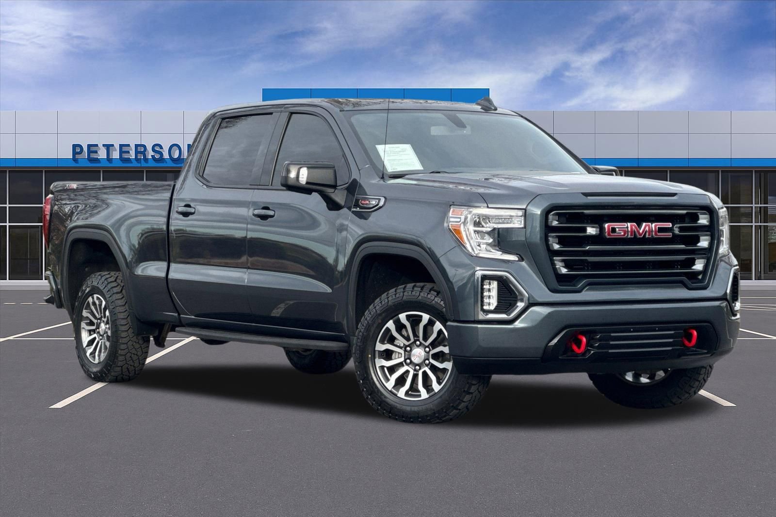 Certified 2022 GMC Sierra 1500 AT4 w/ AT4 Preferred Package image 2