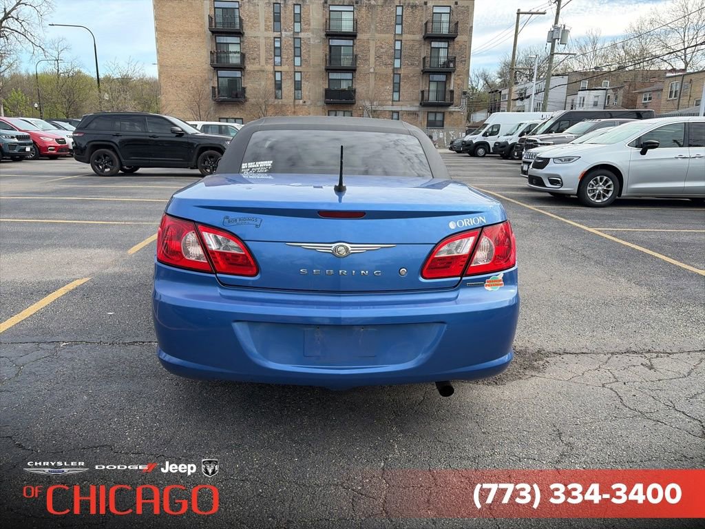 Used 2008 Chrysler Sebring Touring FWD image 5