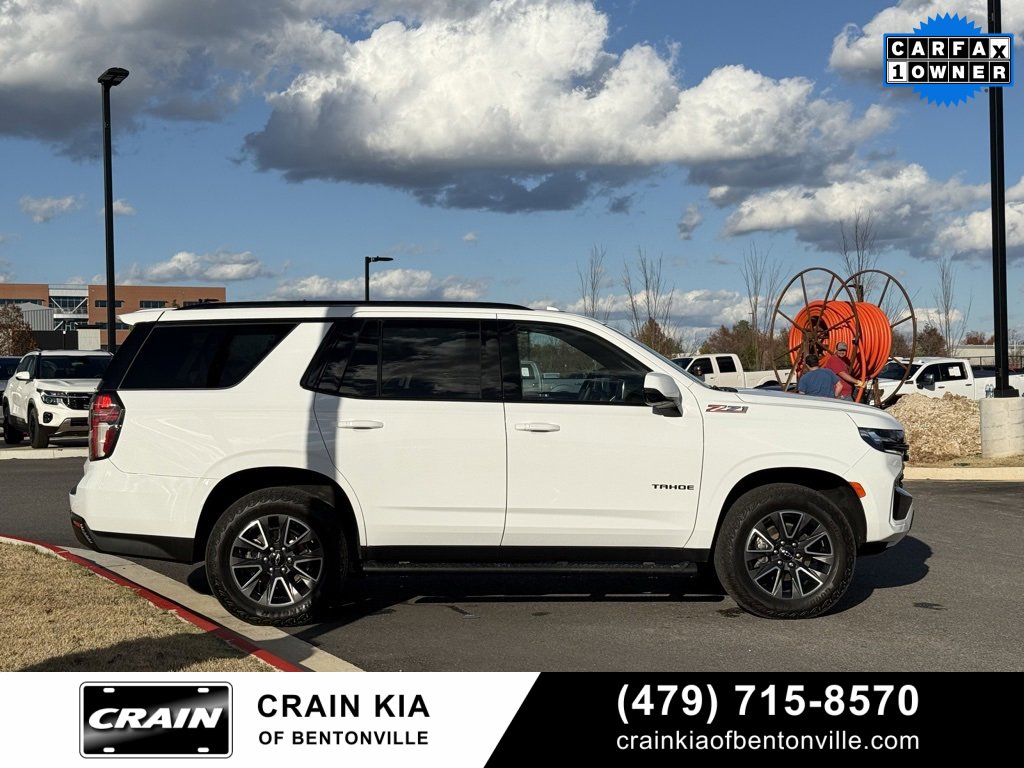 Used 2024 Chevrolet Tahoe Z71 w/ Luxury Package image 9