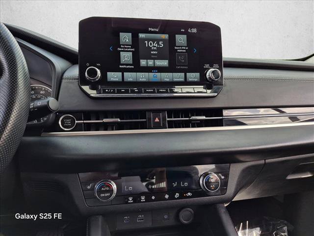 Used 2024 Mitsubishi Outlander SE FWD image 15