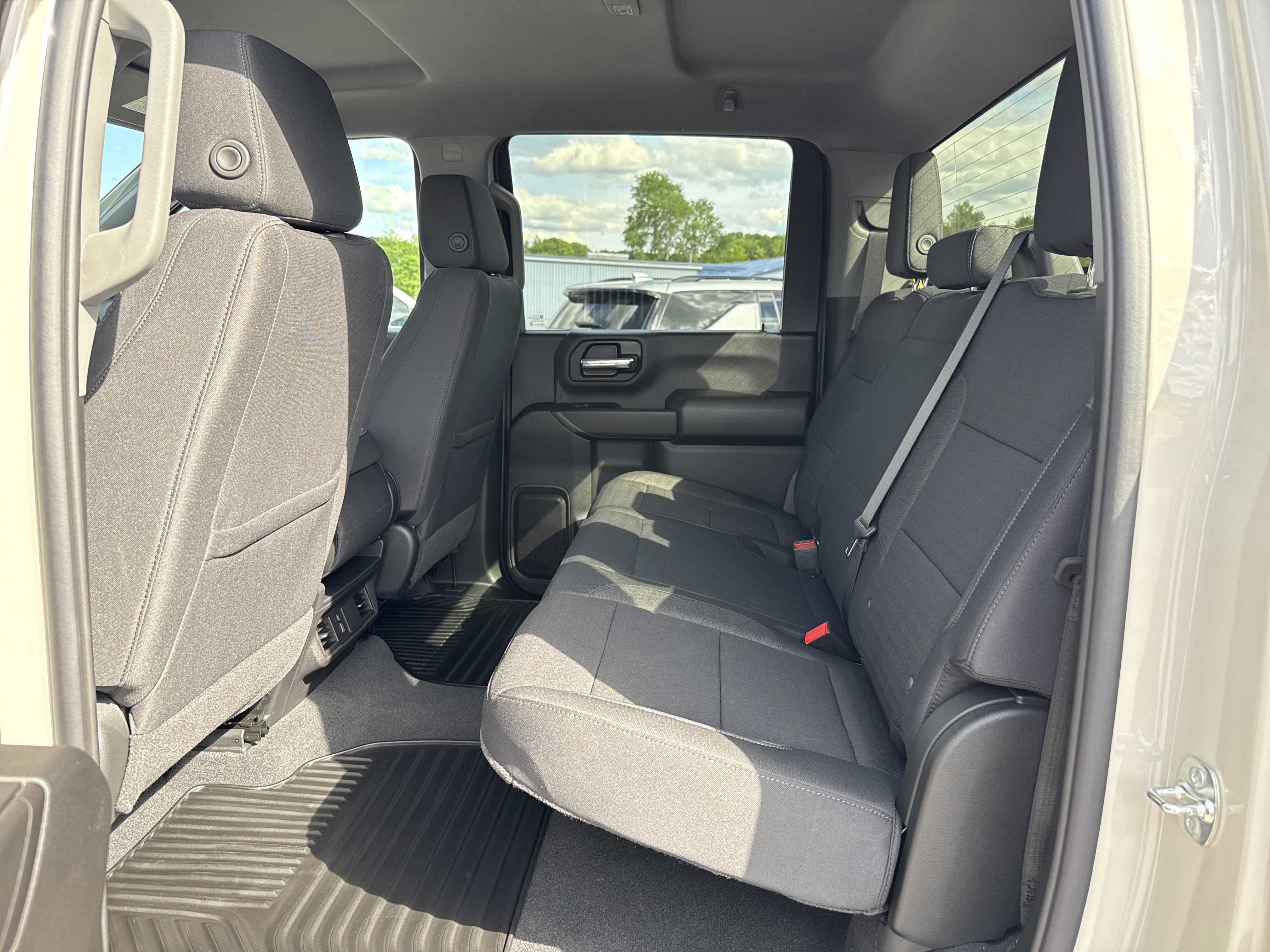 New 2026 Chevrolet Silverado 2500 Custom w/ Custom Value Package AWD/4WD image 14