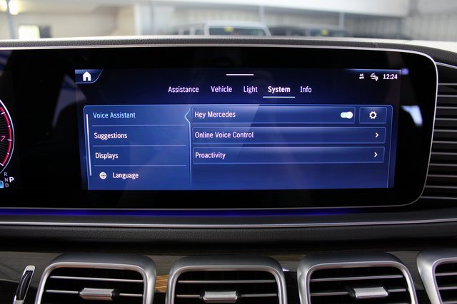 Used 2024 Mercedes-Benz GLE 450 4MATIC w/ AMG Line Exterior image 33