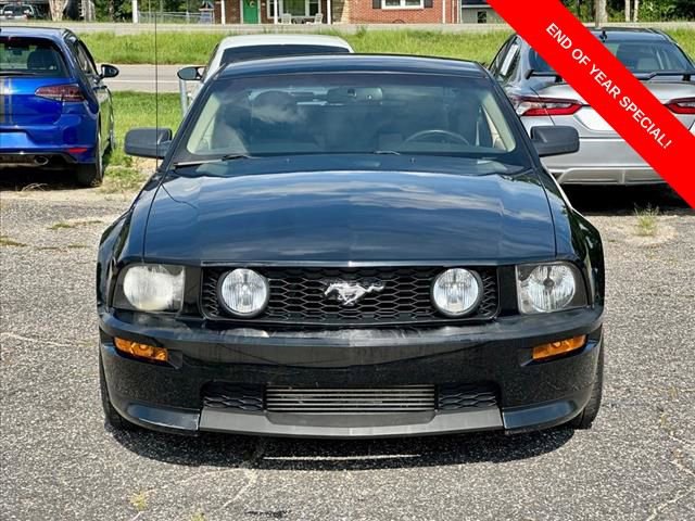 Used 2007 Ford Mustang GT Premium video 2
