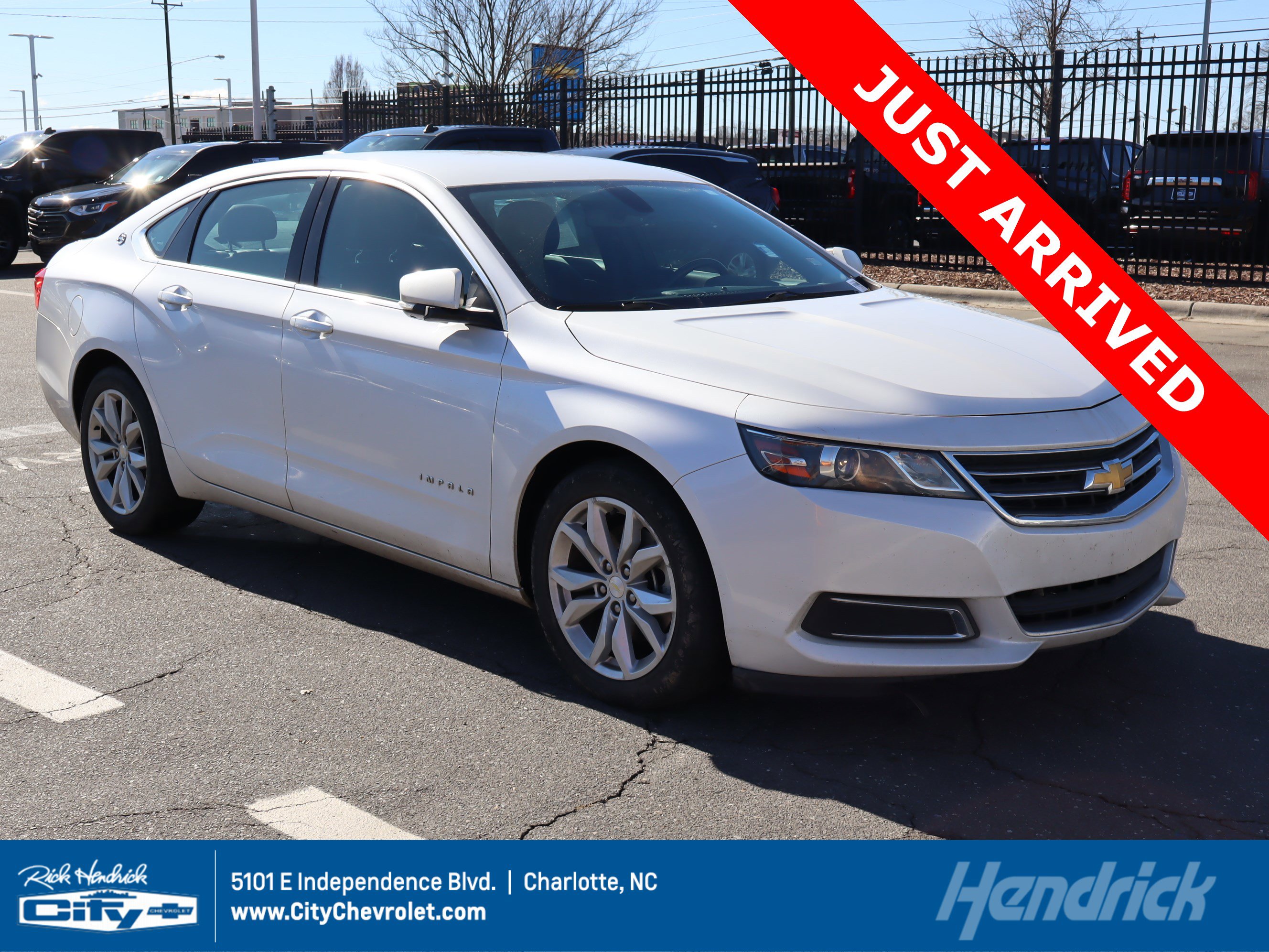Used 2017 Chevrolet Impala LT w/ Convenience Package image 1