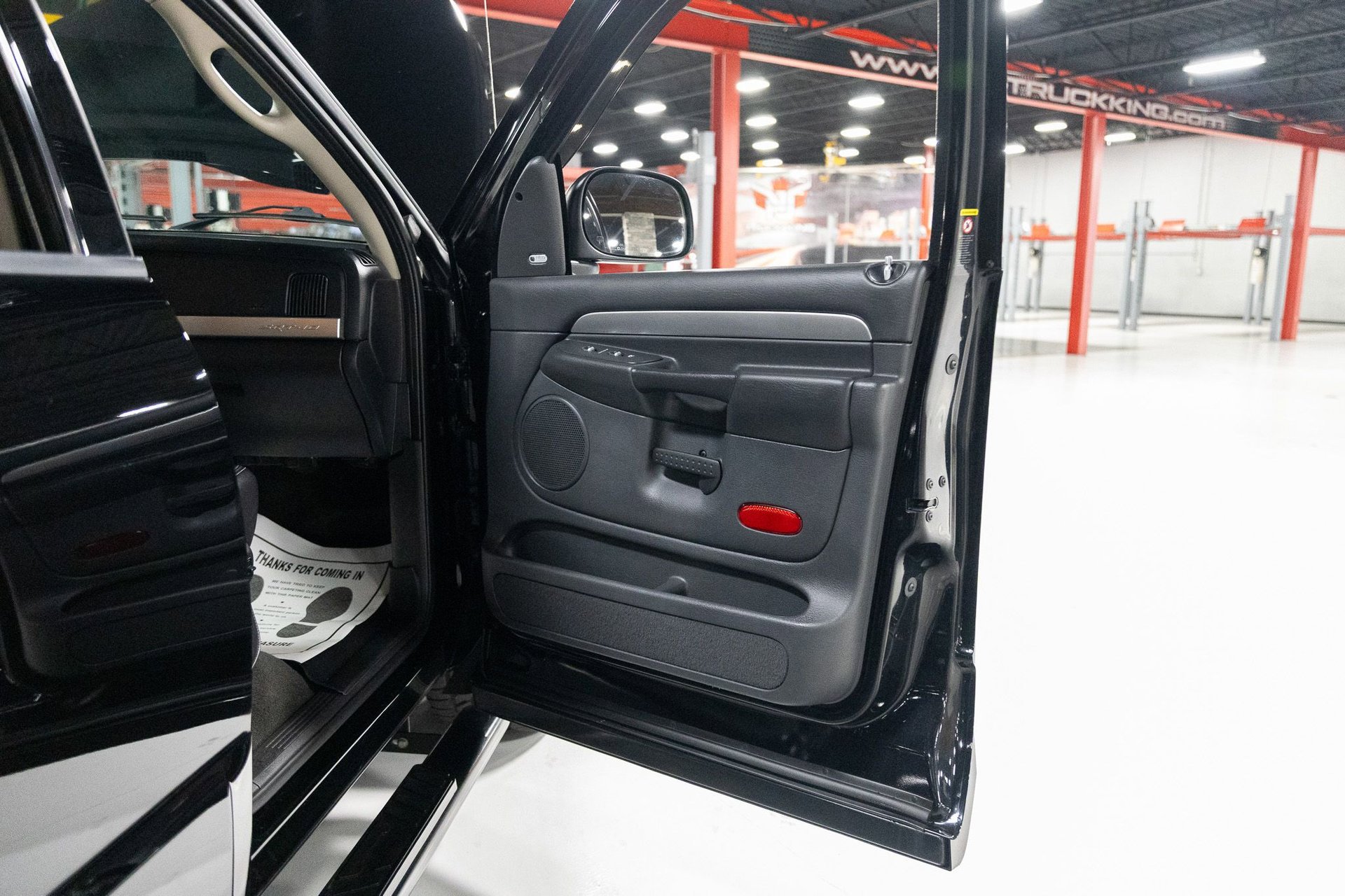 Used 2005 Dodge Ram 1500 Truck 2WD Quad Cab image 34