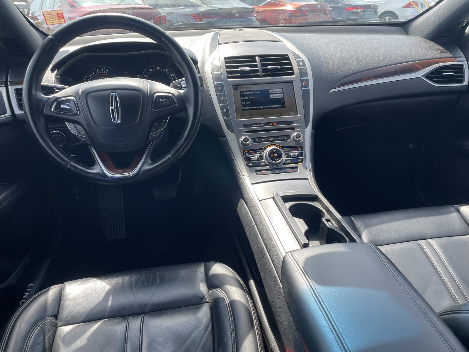 Used 2018 Lincoln MKZ Select w/ Select Plus Package FWD image 7